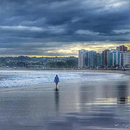Muelle De Lejlighedshotel Gijón