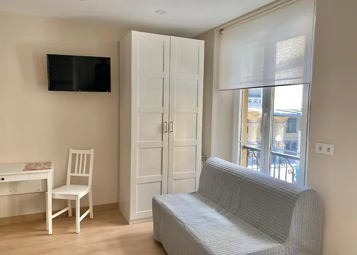 Aparthotel Muelle De Gijon